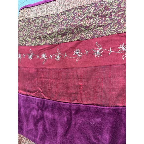 Crate & Barrel Arabesque Table Runner Moroccan Spice Reds Orange Gold 14” x 120” - Picture 4 of 7